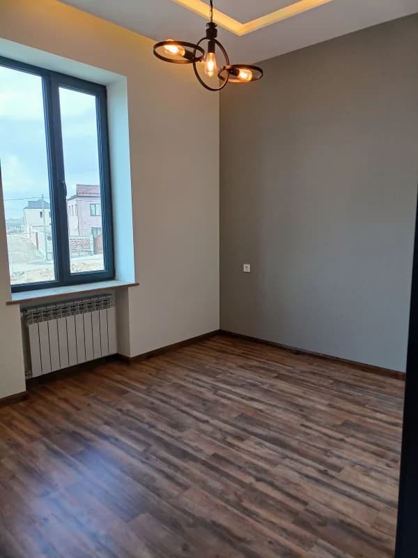 Լամինատե հատակների տեղադրում