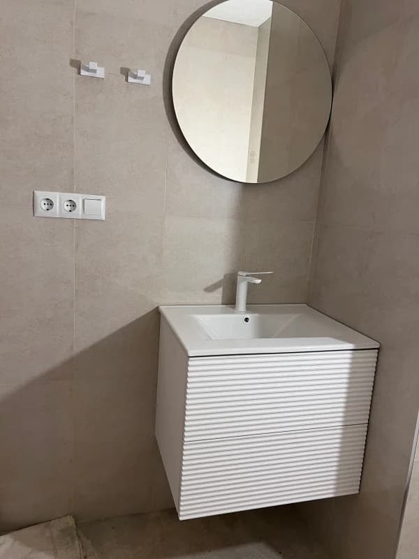 Լվացարան շկաֆ հայլի ծորակ