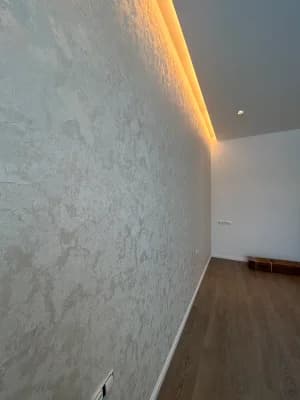 Decorative Walls & Lighting